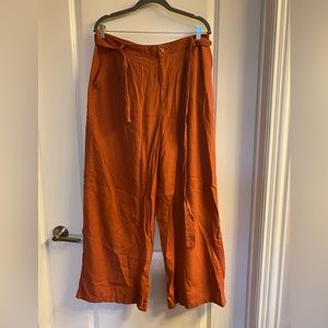Burnt orange, linen, wide leg pants